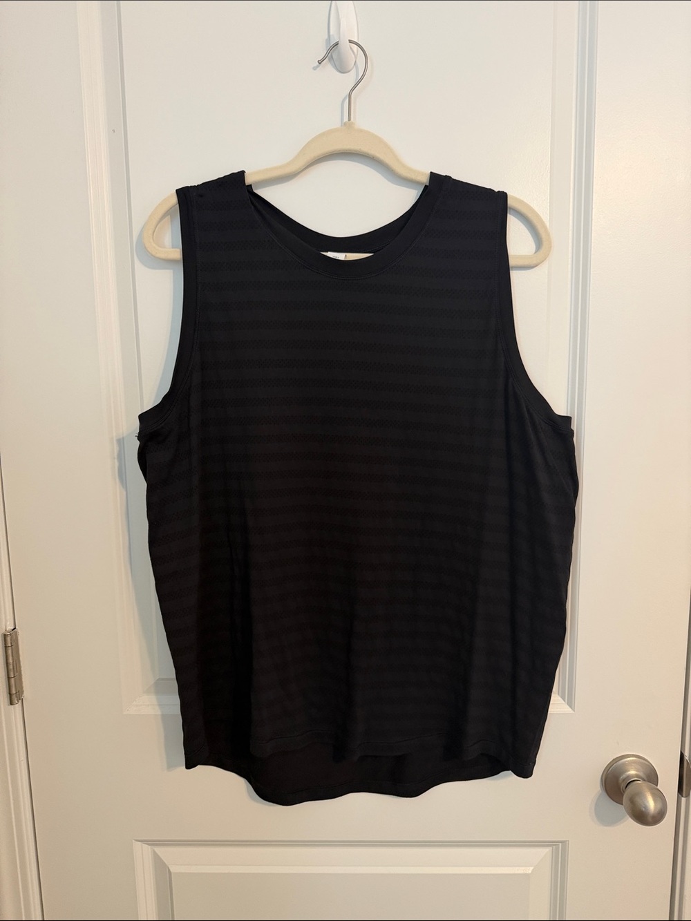 DSG Women’s Black Textured Muscle Tank Top XXL